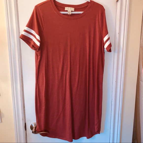 Rust coloured tunic tee from Forever 21+ - Picture 1 of 1